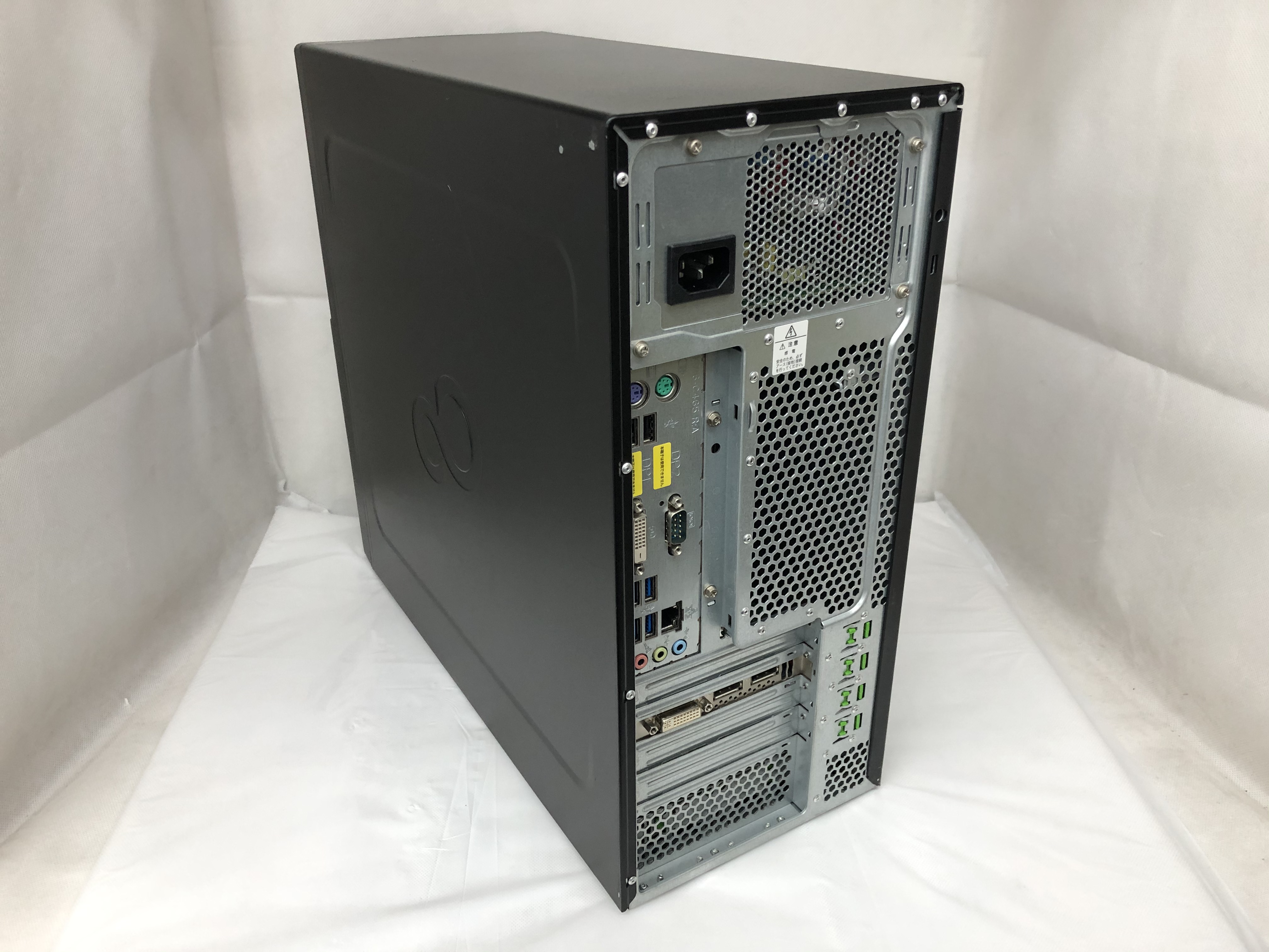 中古デスクトップパソコン FUJITSU CELSIUS W550 Xeon E3-1245-v5 3.5