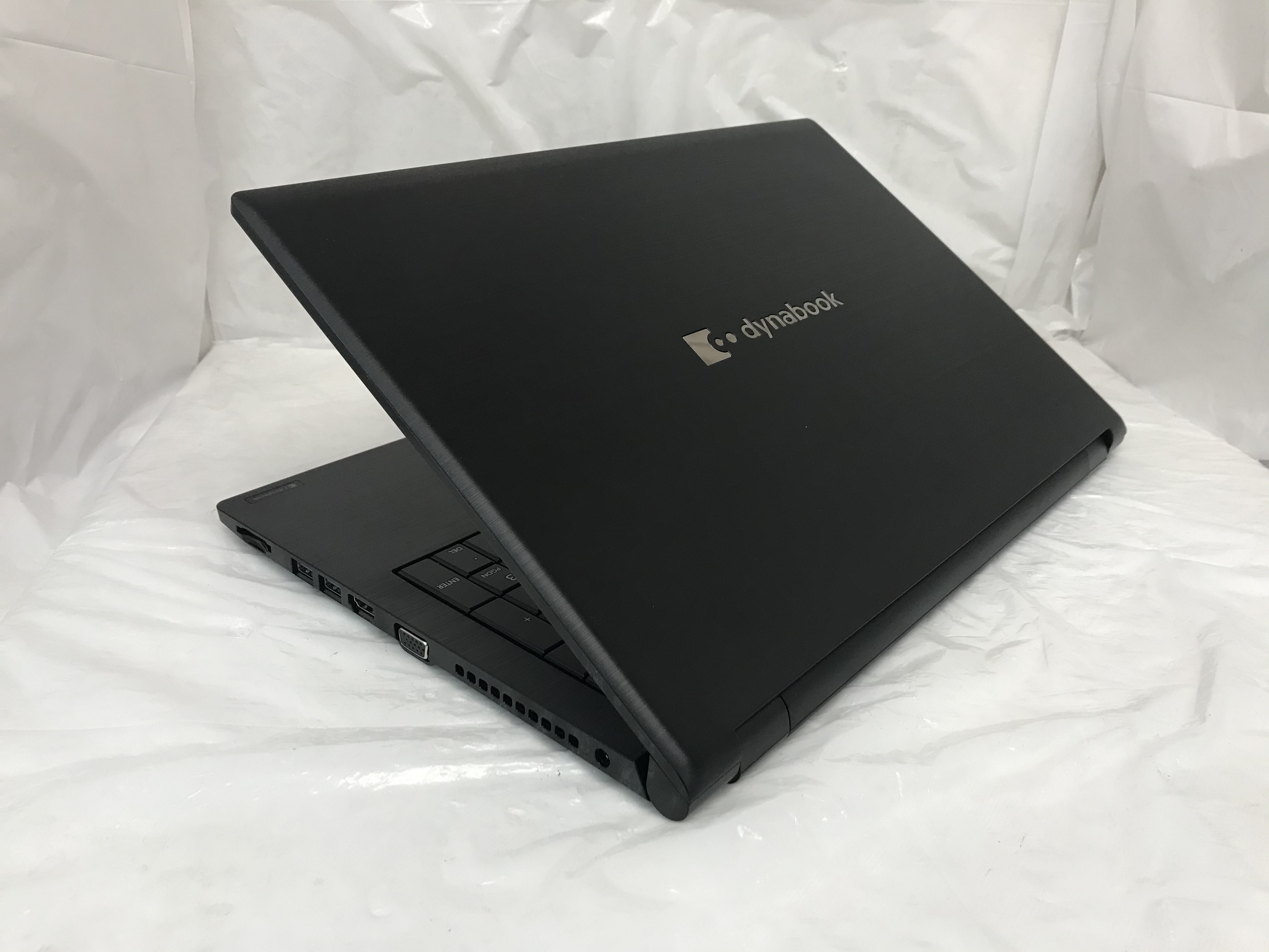中古ノートパソコン dynabook dynabook B65/ER Core-i5 8265U 1.6GHz
